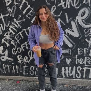 Meet your Posher, Darien